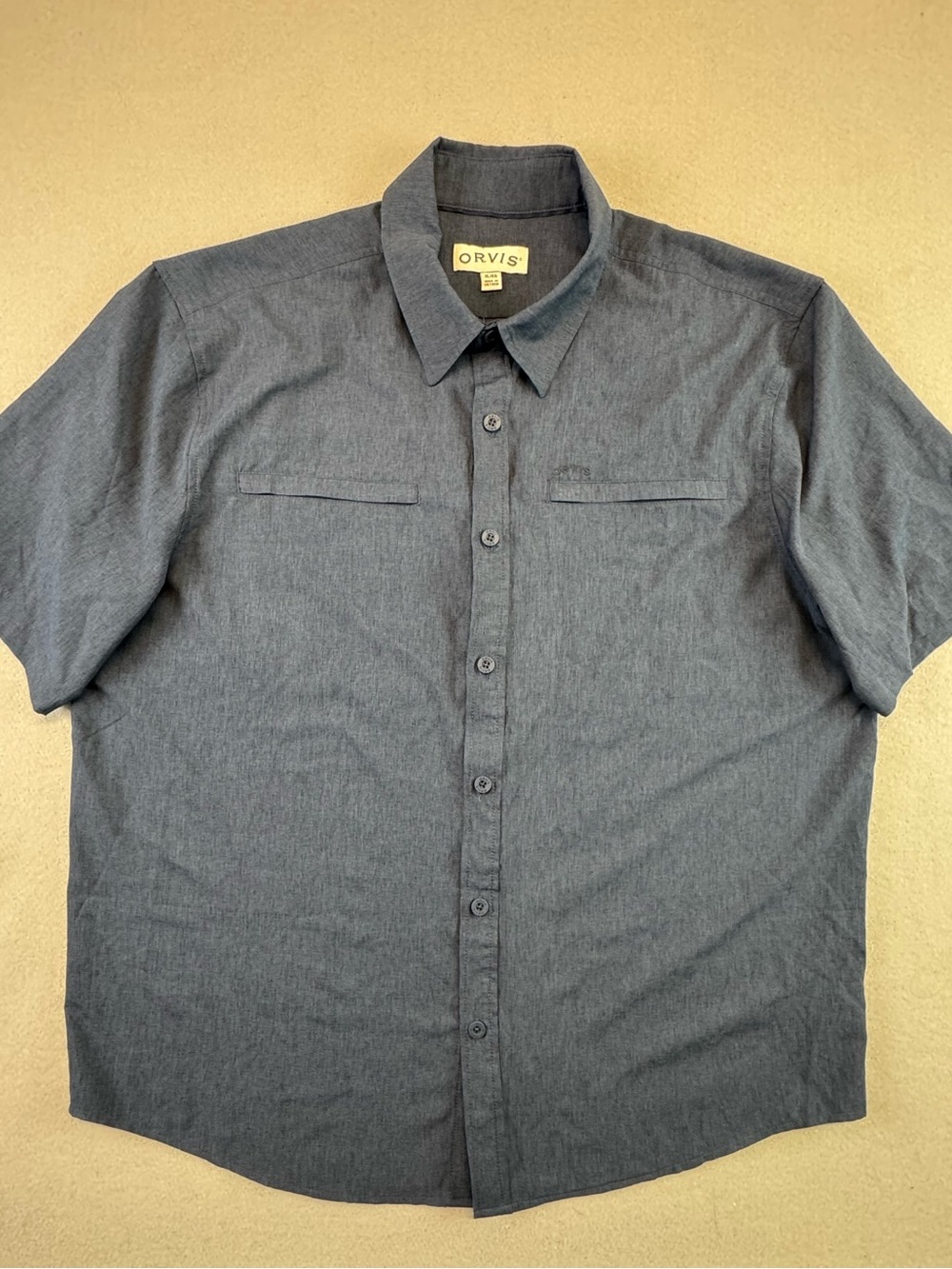 Orvis Short-Sleeve Button-Down Shirt in Charcoal Blue